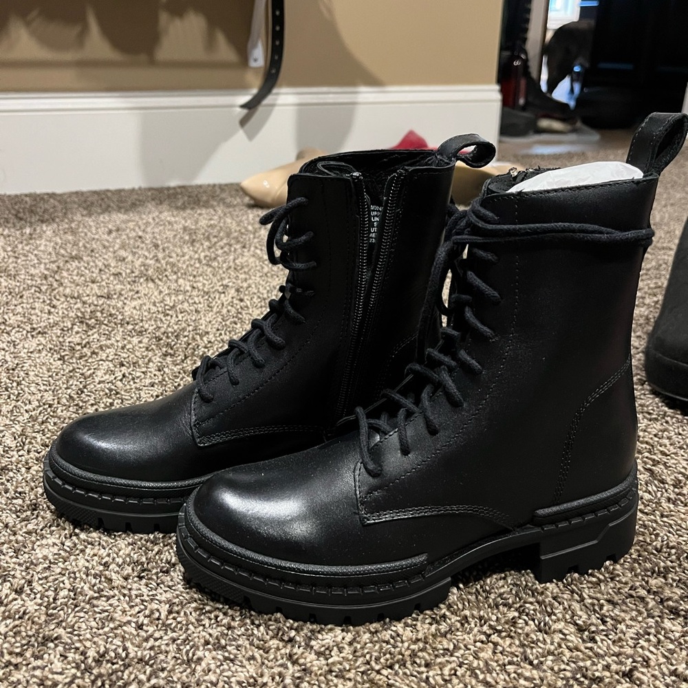 Black Lace-Up Combat Style Women’s boots
